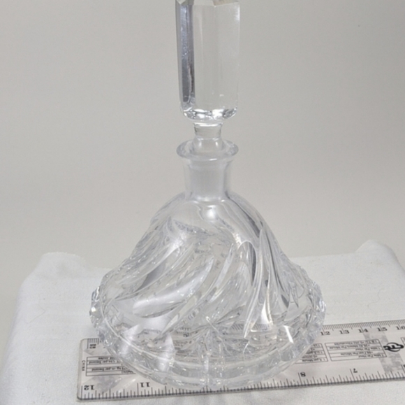 ๐จ๐ฆ Vintage Late 1940s / Early 1950s Vanity Set - Picture 6 of 6